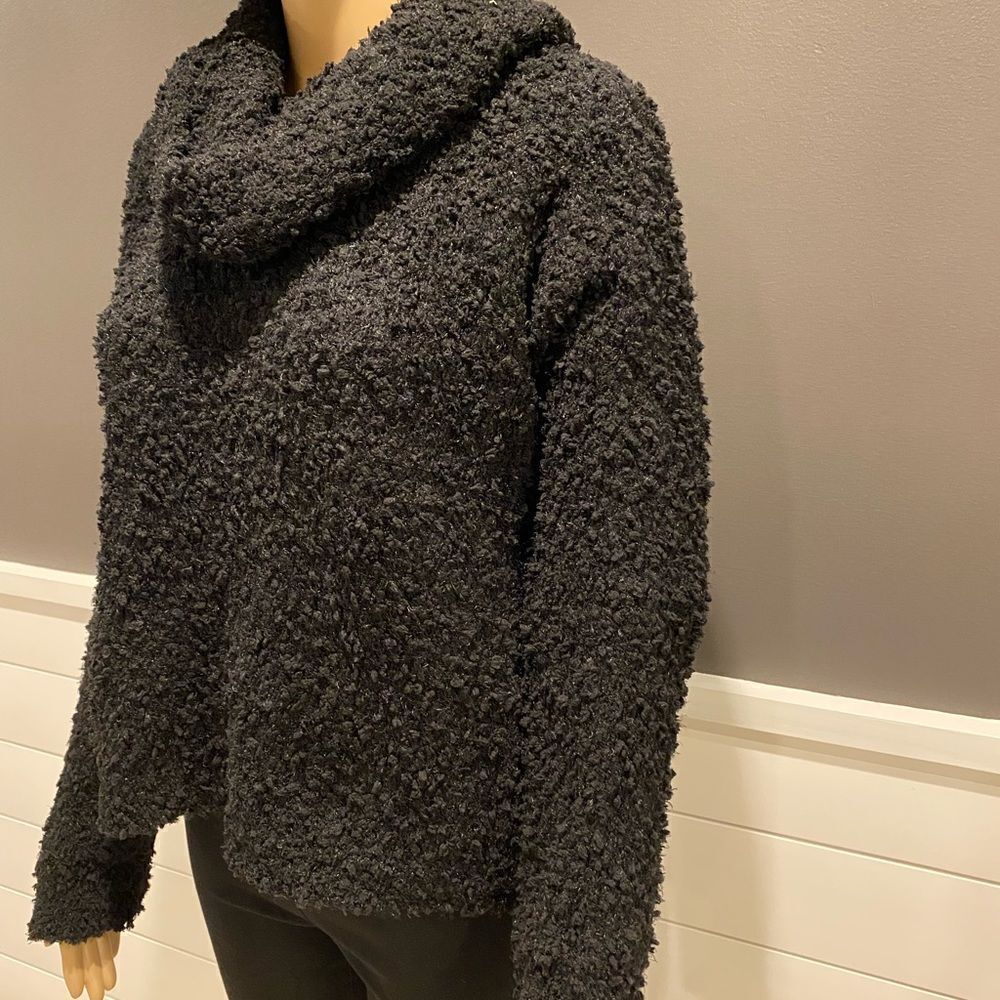 NEW Hippie Rose sweater - Picture 2 of 4